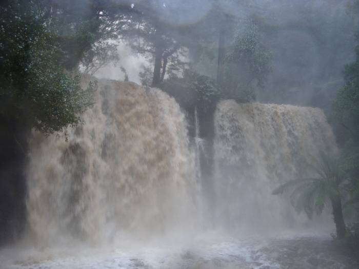 RussellFalls.jpg
