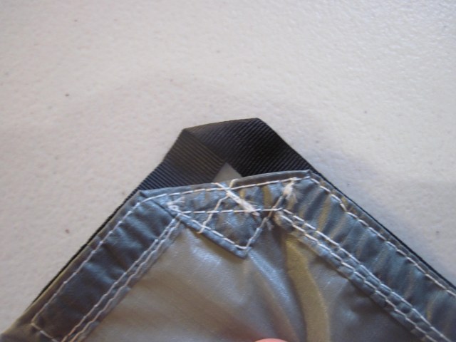 Tarp tie outs 005_640x480.JPG