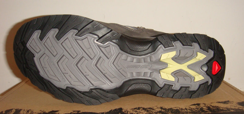 Salomon-Comet-3D-GTX-Boots-sole.jpg