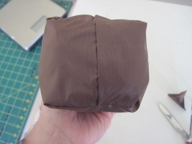 Square bottom stuff sack 045_640x480.JPG