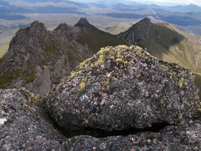 Ridge Along The Thumbs.JPG