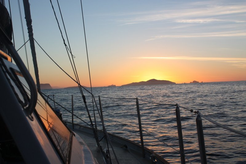 Sunrise over Maatsuyker.jpg