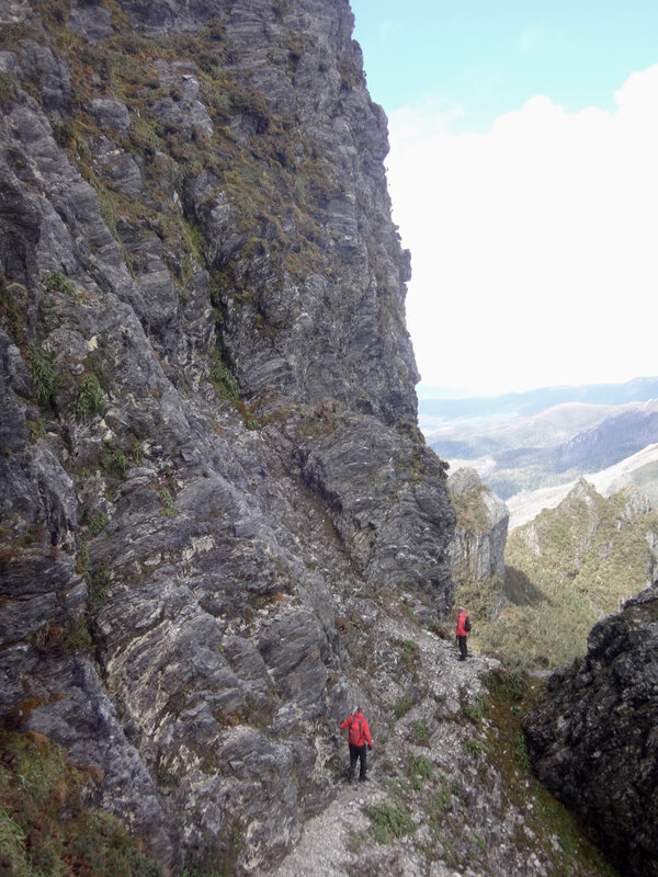 Geeves Gully from Chockstone 2.jpeg